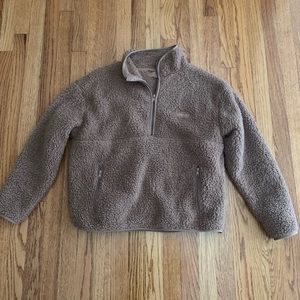 Skims women’s size medium cozy pullover great condition soft $20 tan color